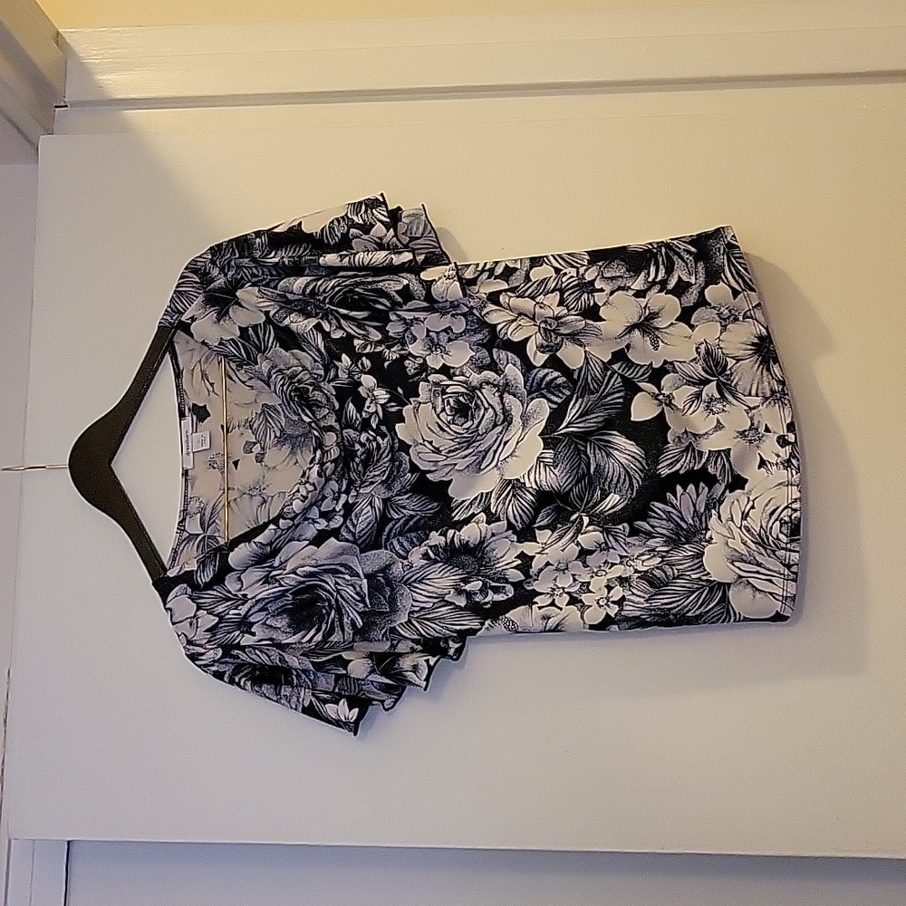Dressbarn Blouse
